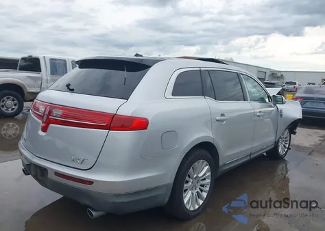2010 Lincoln Mkt из США, поврежденный, VIN 2LMHJ5FR8ABJ10068